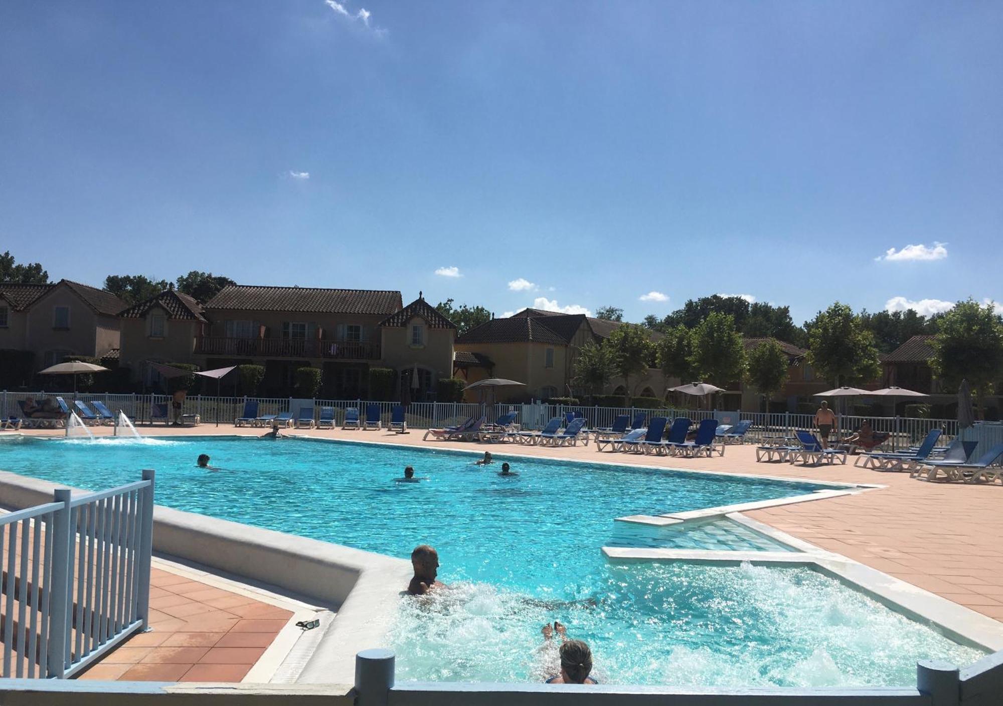 T2 / 5 Pers.dans Résidence Avec Piscine Chauffee Appartement